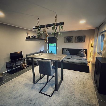 Cosy Bungalow-Apartment In Ruhiger Toplage - Naehe Duesseldorf Krefeld Dış mekan fotoğraf